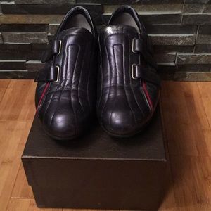 Authentic men’s Gucci metallic blue sneaker